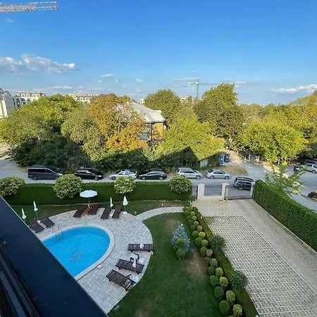 아파트 2 Bedroom Close To The Shore
